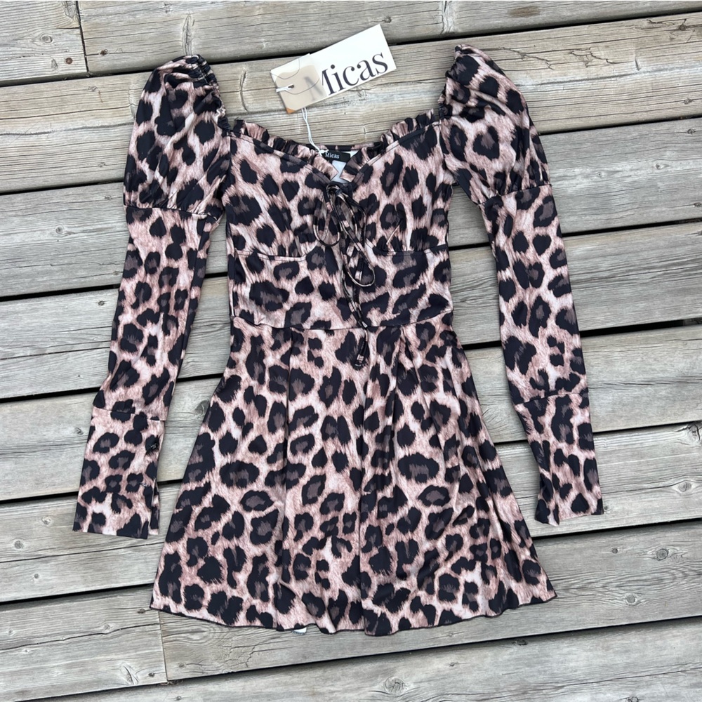 LEOPARD PRINT ‘BALCONY’ Style Dress